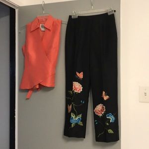 Petite 2 Capri Pants Set 🌹